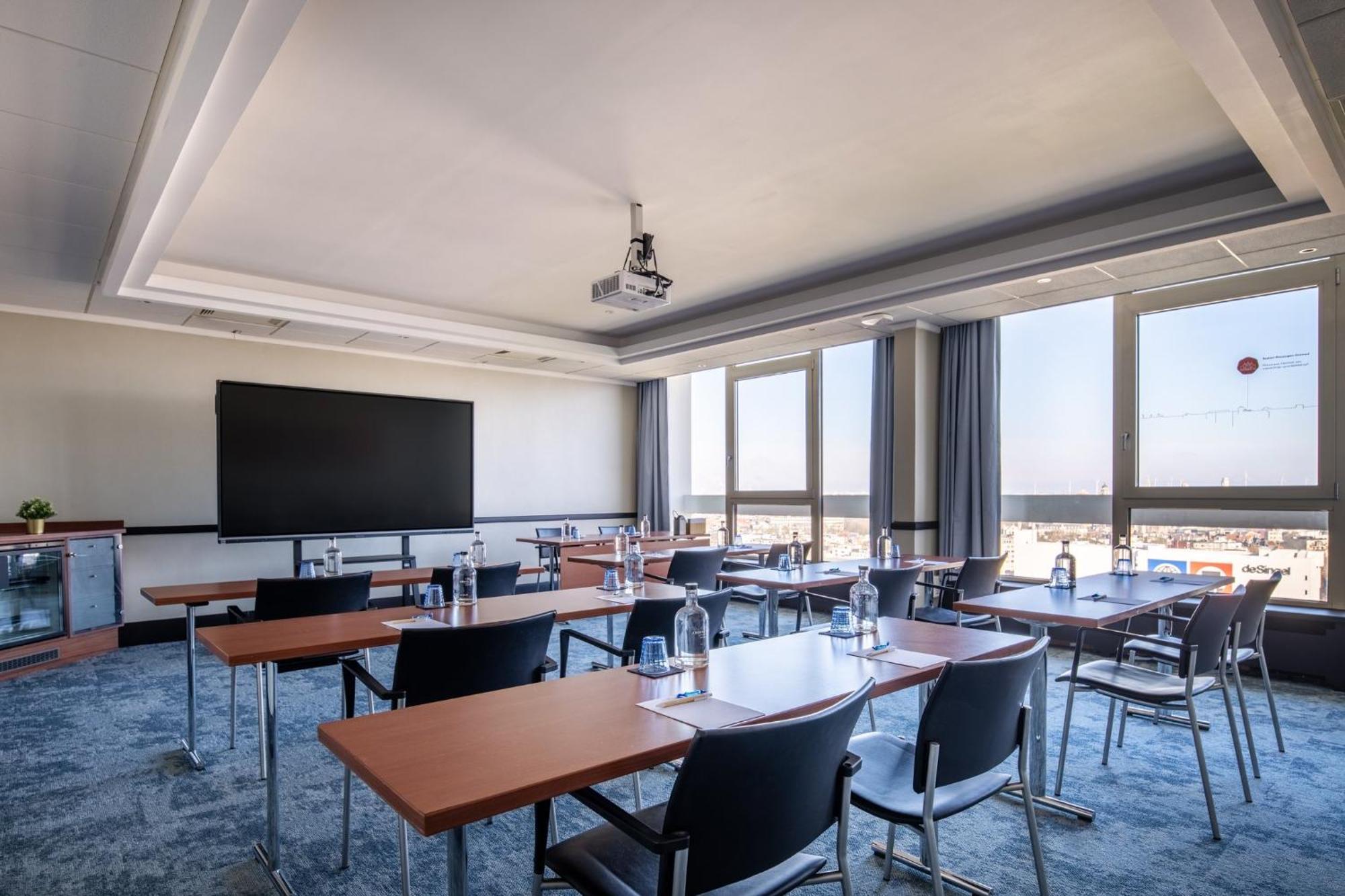 Crowne Plaza Antwerpen, an IHG Hotel Buitenkant foto