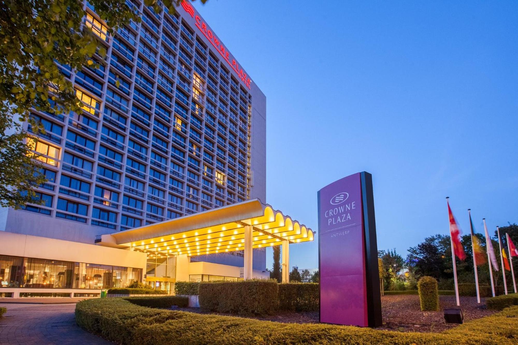 Crowne Plaza Antwerpen, an IHG Hotel Buitenkant foto