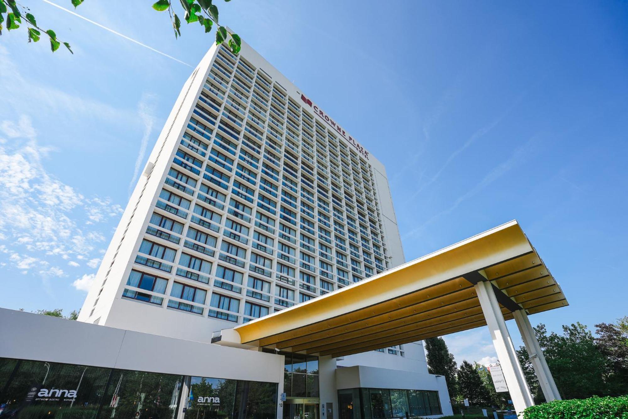 Crowne Plaza Antwerpen, an IHG Hotel Buitenkant foto